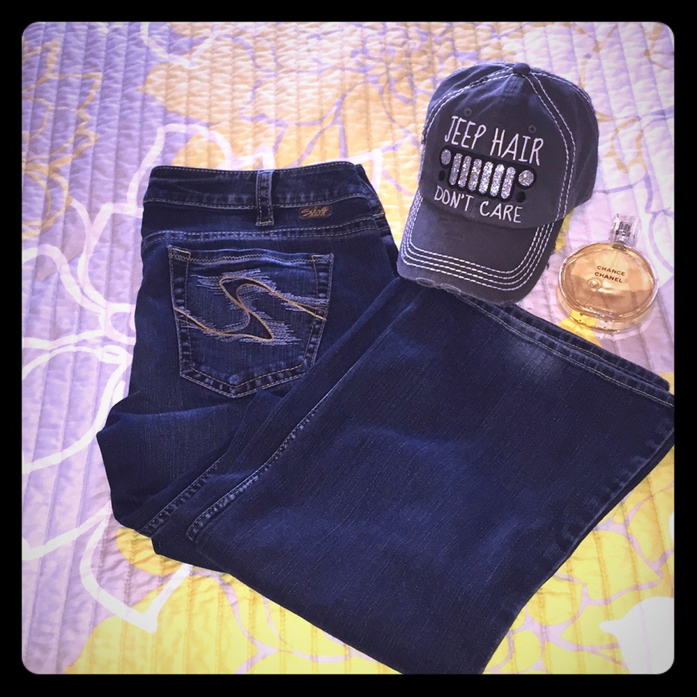 32/33 Silver jeans mint condition